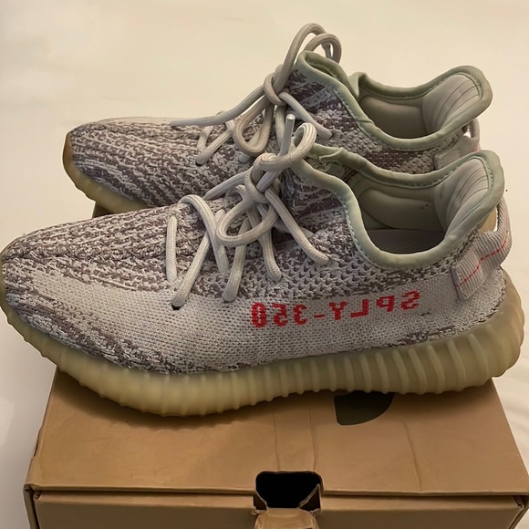 Yeezy Boost 350 V2 Blue Tint - Picture 3 of 9